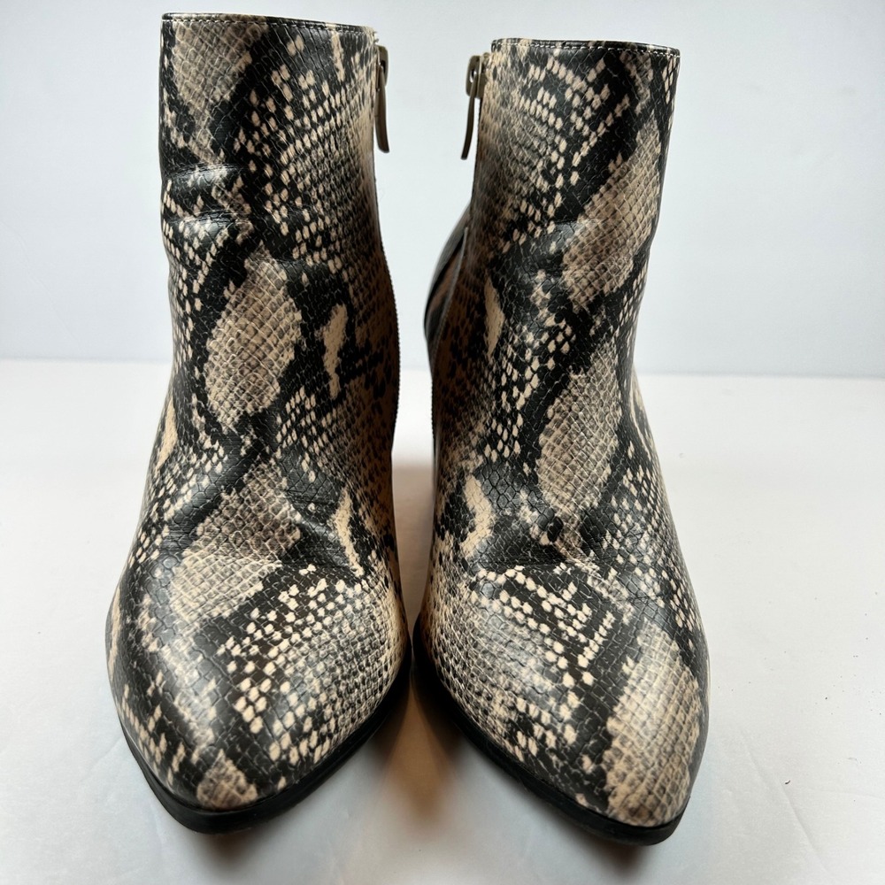Torrid Womens Black Tan Snake Print Block Heel Ankle Boots Size 8W - Picture 2 of 10